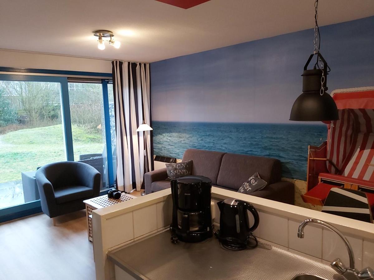 'T Strandhuys En De Vuurtoren, Met Eigen Keuken, Zonnig Terras Nabij Dorp, Duinen En Strand, Incl Verwarmd Binnen Zwembad Hollum  Εξωτερικό φωτογραφία